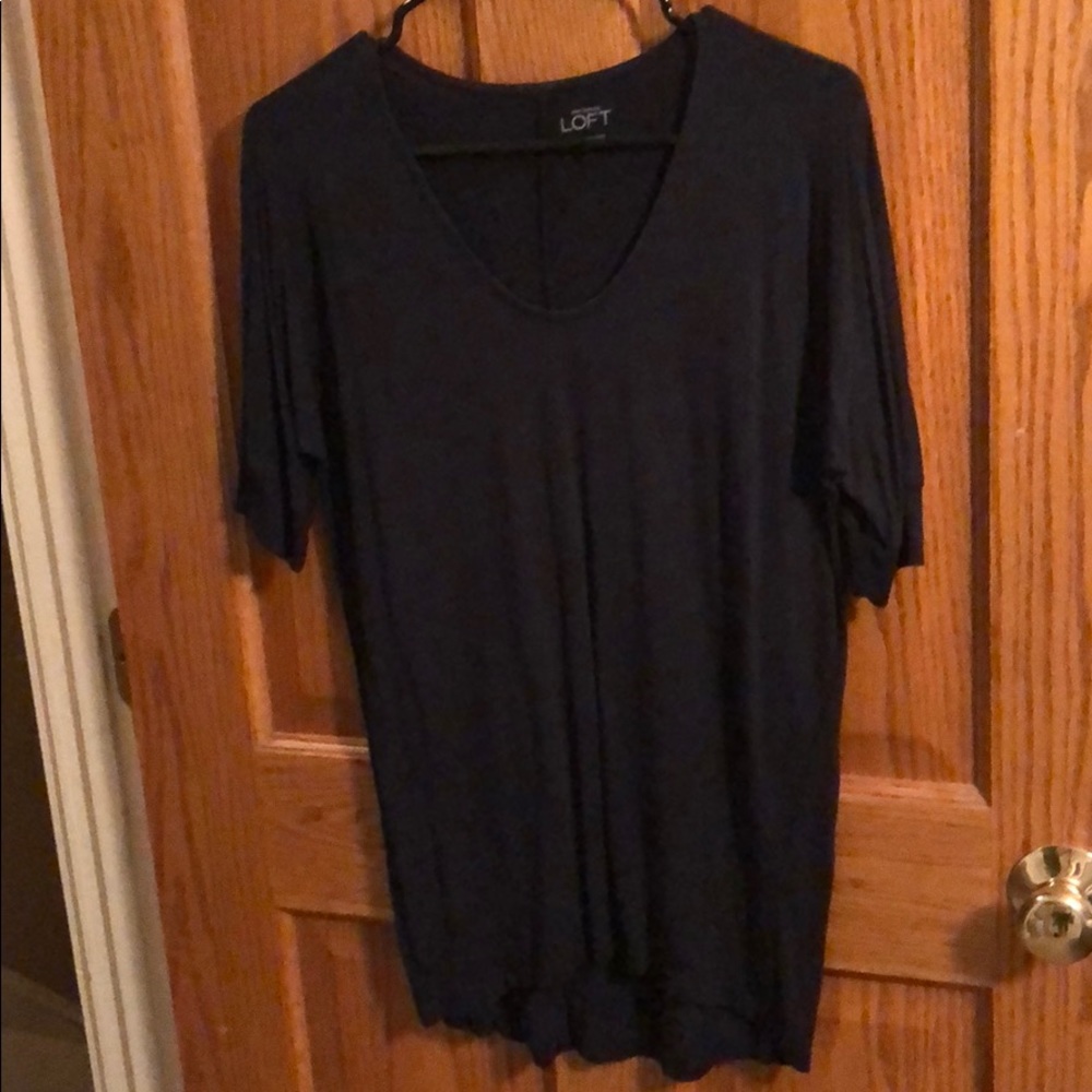 Black loft T-shirt